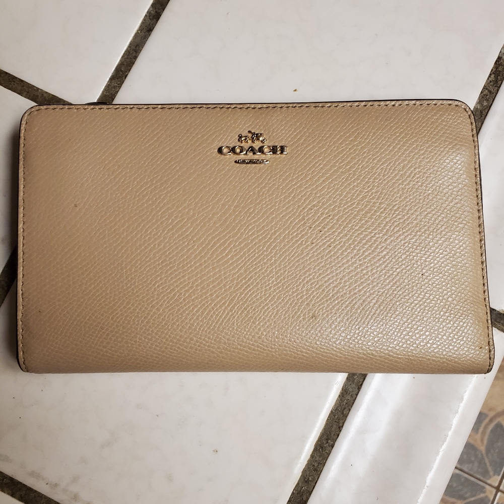 Coach wallet